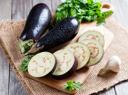 تصویر 1 از فروش استثنایی + قیمت ویژه بادمجان قلمی کوچک